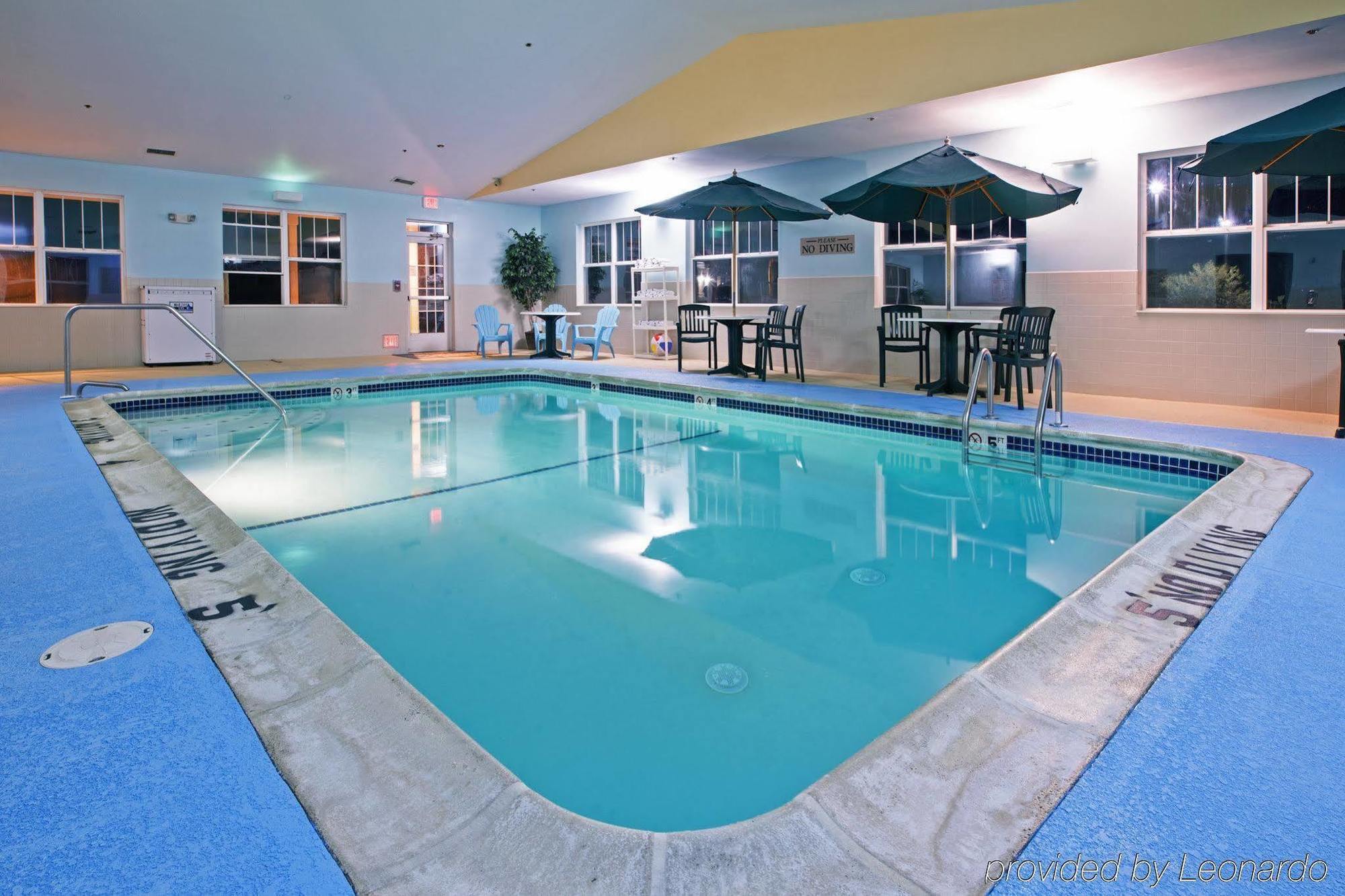 Country Inn & Suites By Radisson, Lansing, Mi Instalações foto